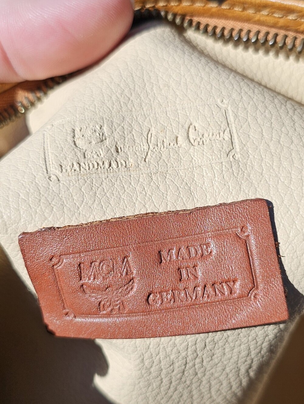 Vintage MCM Visetos Toiletry/Cosmetic Pouch with COA - Picture 10 of 16